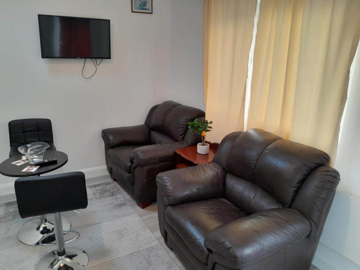 Nd'S Apartment Phibblestown Ngoại thất bức ảnh